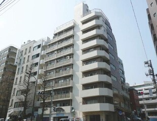 第12宮庭マンションの物件外観写真